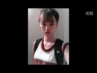 黄灿灿搞笑镜头 封面